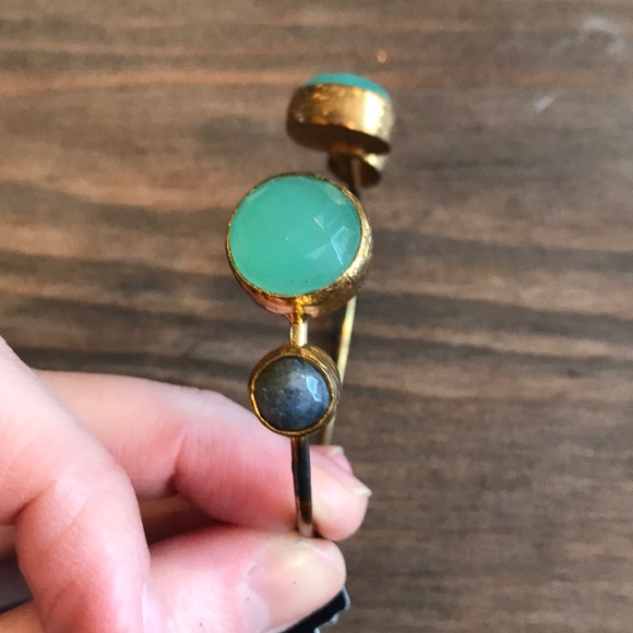 Gold plated bangle - Picture 3 of 3